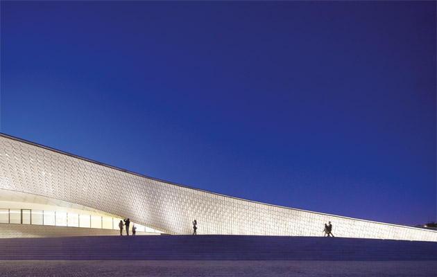 Museum of Art Architecture and Technology (MAAT) Lisbon by Amanda Levete Architects (AL_A)