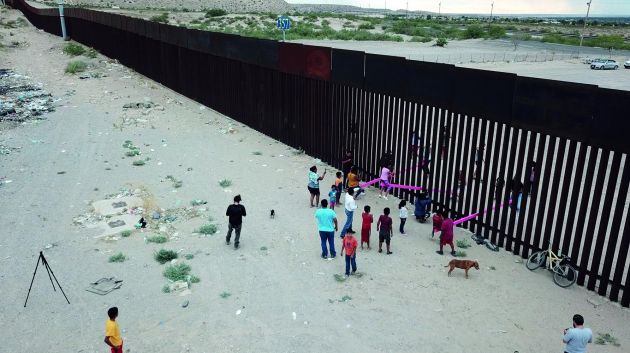 Rael San Fratello's seesaw installation on the US-Mexico border wall. Photo: Ronald Rael and Virginia San Fratello