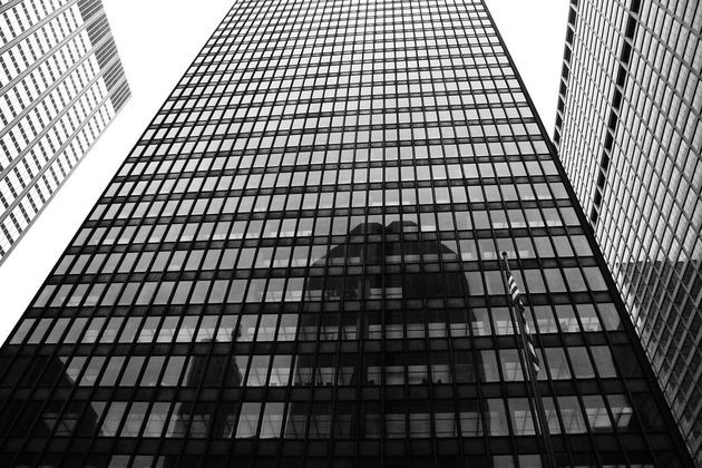 Seagram Building by Mies van der Rohe in New York