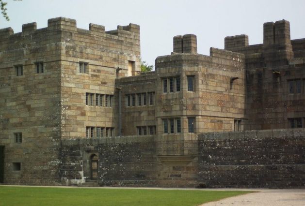 Castle Drogo in south-west England, designed by Edwin Lutyens, is a prime example of pastiche. Image: Rob L Davis / CC.