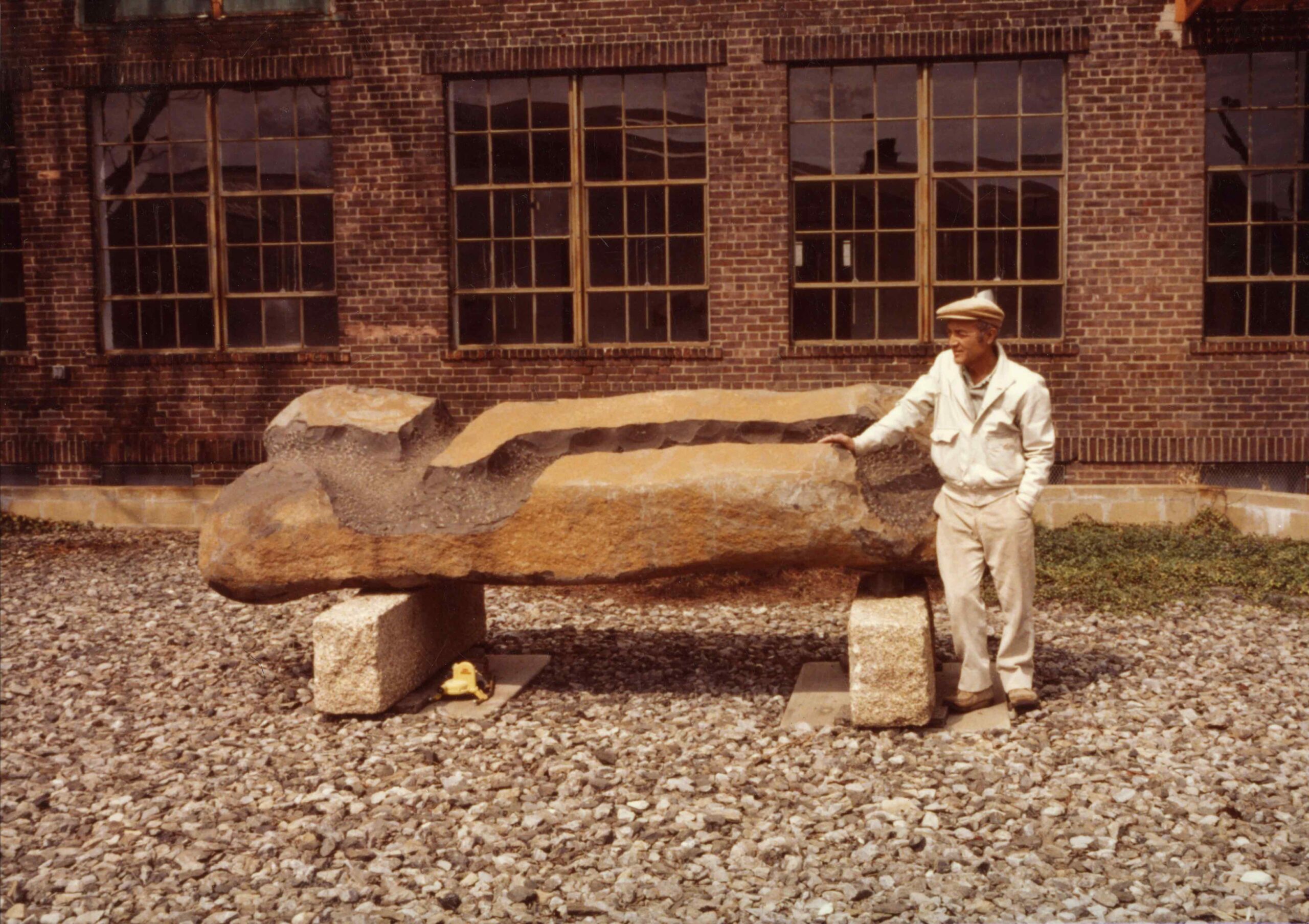 Isamu Noguchi sculpture Unmei New York Queens