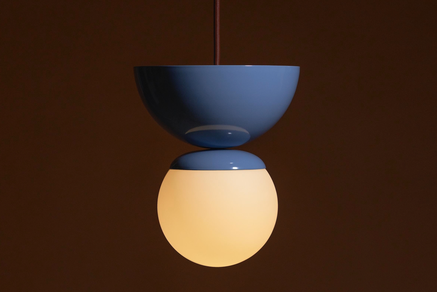 This new lighting system celebrates exposed architectural details